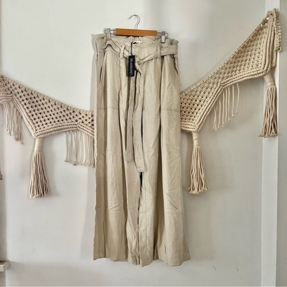 NWT BlankNYC Cream Tan Rayon Linen Paperbag Waist Wide Leg Pants. - Picture 2 of 10
